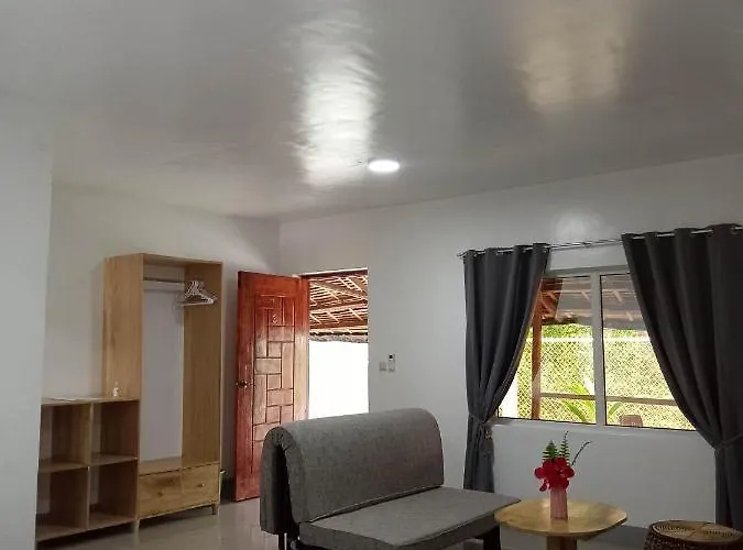 Skott's Comfy Santa Fe (Cebu)