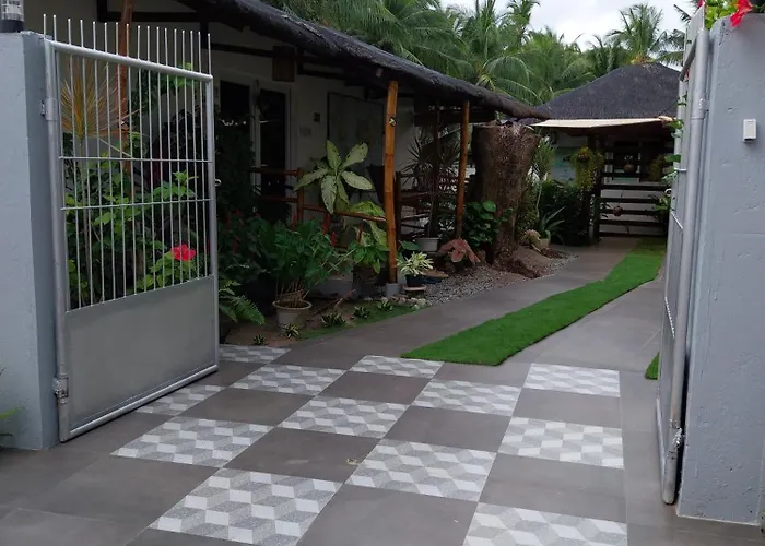 Lodge Skott's Comfy Santa Fe (Cebu)