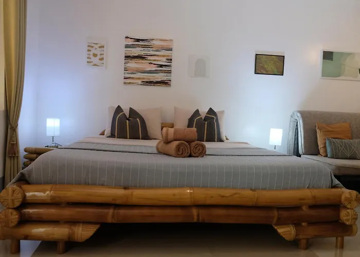 Skott's Comfy Santa Fe (Cebu)