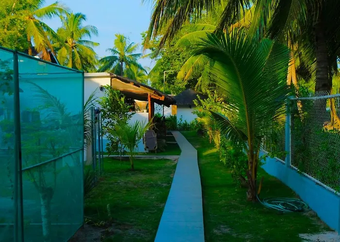 Lodge Skott's Comfy Santa Fe (Cebu)